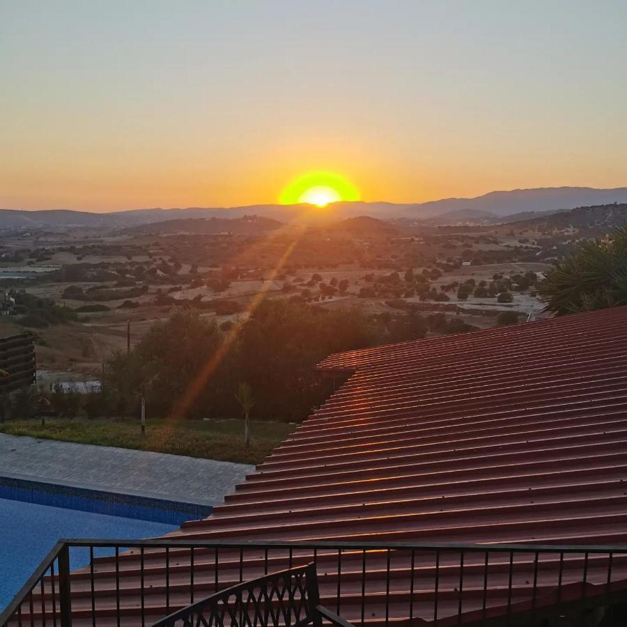 Апартаменти Sunset Retreat Cyprus Pentakomo Екстер'єр фото